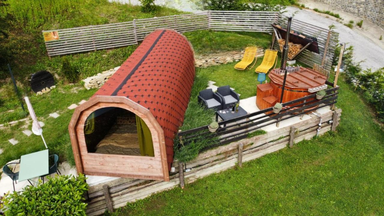 La Tana Dello Scoiattolo - Adults Only Bed & Breakfast Murazzano  Eksteriør bilde