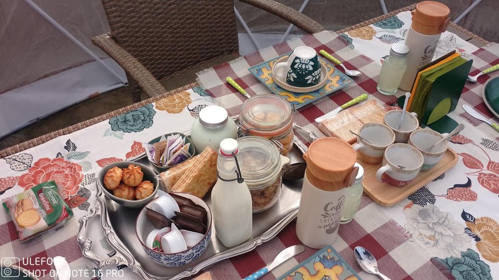 La Tana Dello Scoiattolo - Adults Only Bed & Breakfast Murazzano  Eksteriør bilde