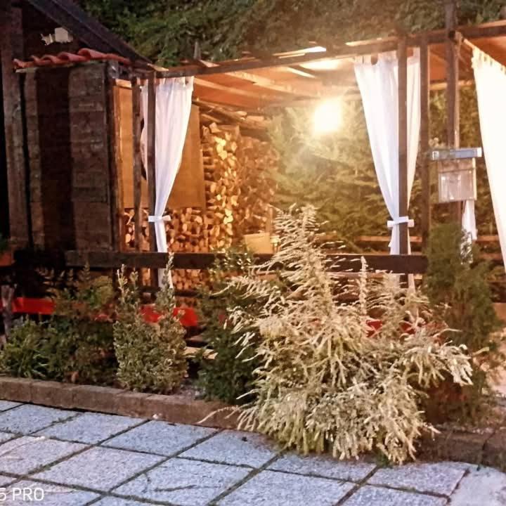 La Tana Dello Scoiattolo - Adults Only Bed & Breakfast Murazzano  Eksteriør bilde